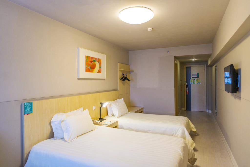 Jinjiang Inn Select Wuhan Chu Hehan Street Shuiguohu Exterior photo