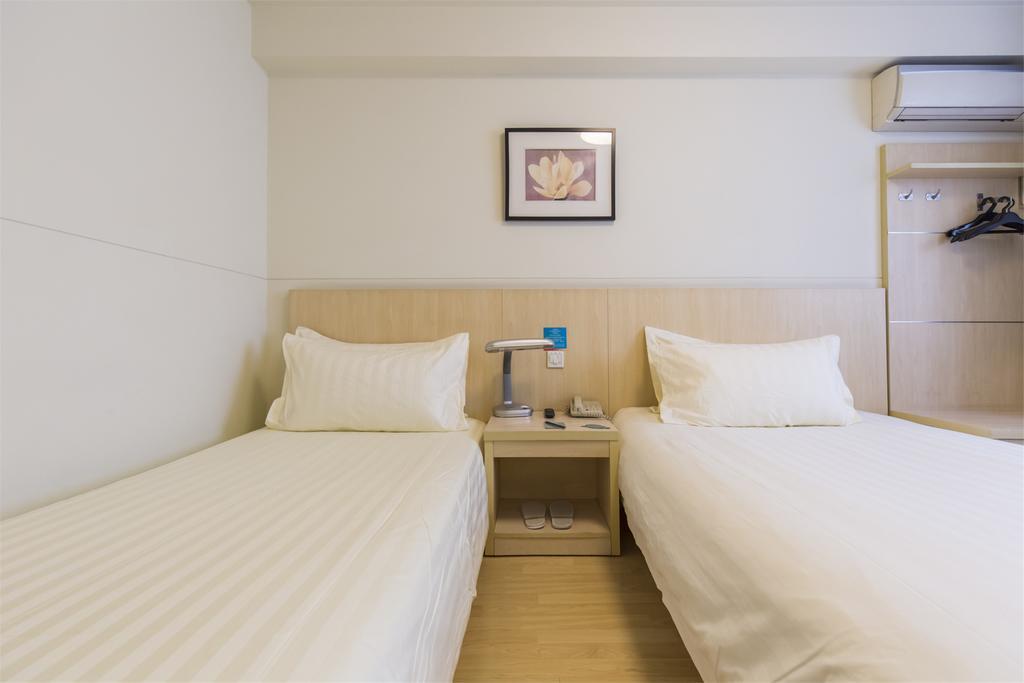 Jinjiang Inn Select Wuhan Chu Hehan Street Shuiguohu Exterior photo