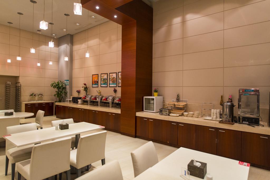 Jinjiang Inn Select Wuhan Chu Hehan Street Shuiguohu Exterior photo